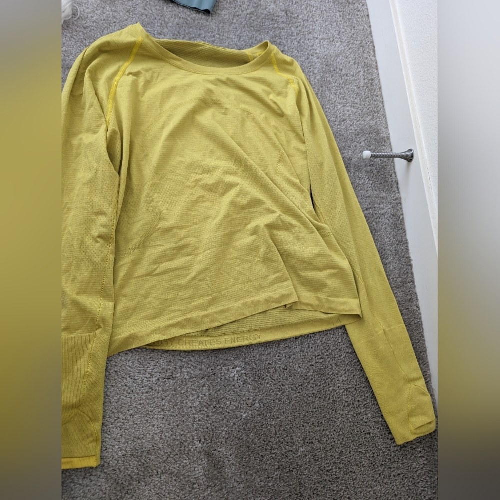 Lululemon swiftly shirt yellow